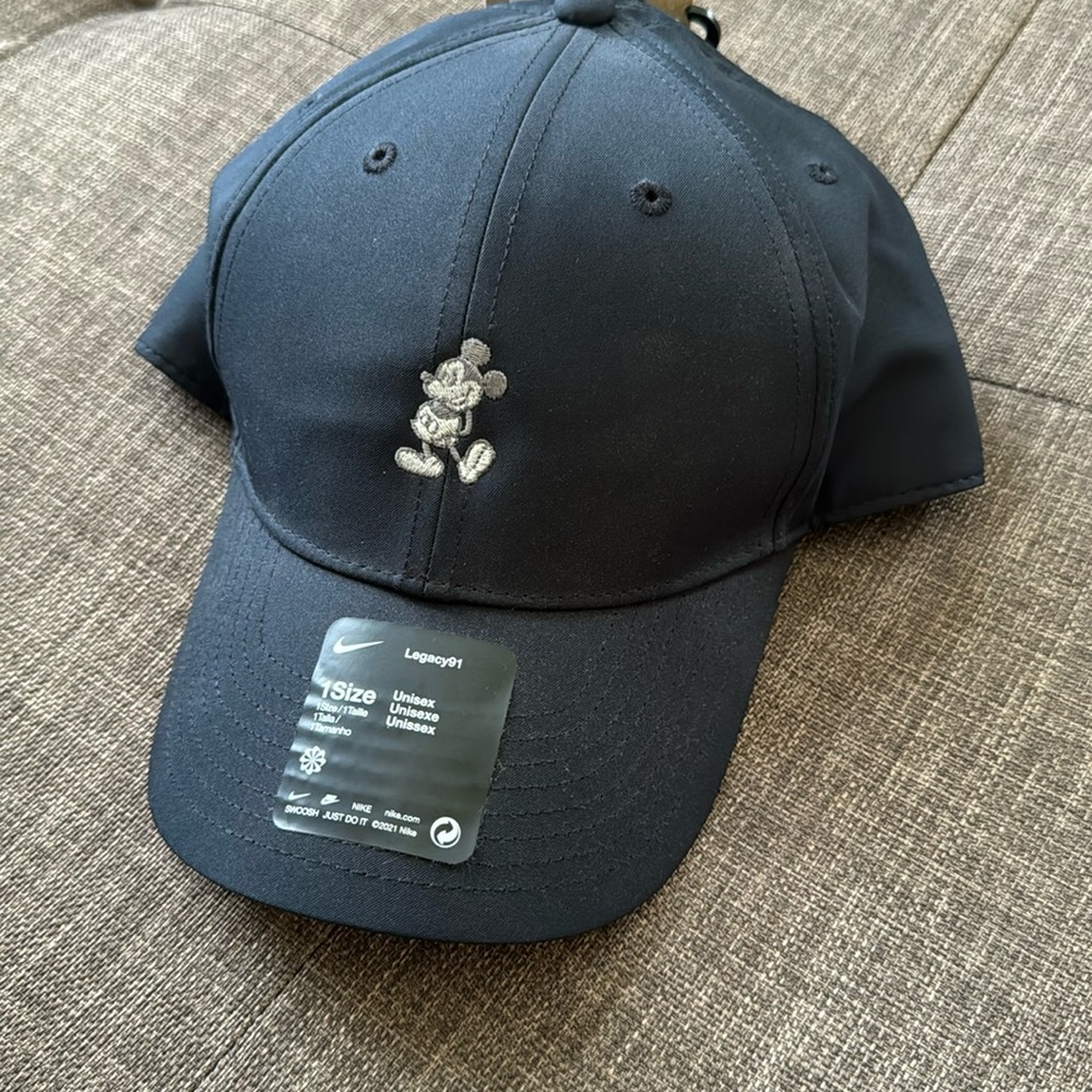 Mickey Mouse Authentic Nike Legacy91 Cap NEW W/Tags